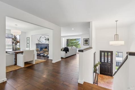 212 San Ramon Way Novato CA 94945