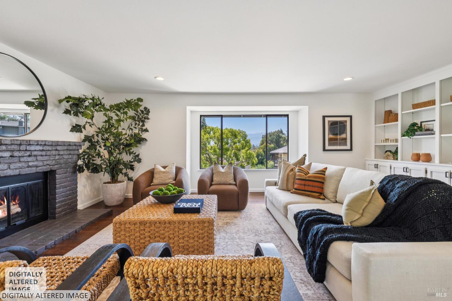 212 San Ramon Way Novato CA 94945