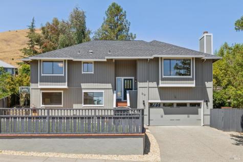 212 San Ramon Way Novato CA 94945