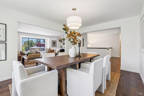 212 San Ramon Way Novato CA 94945