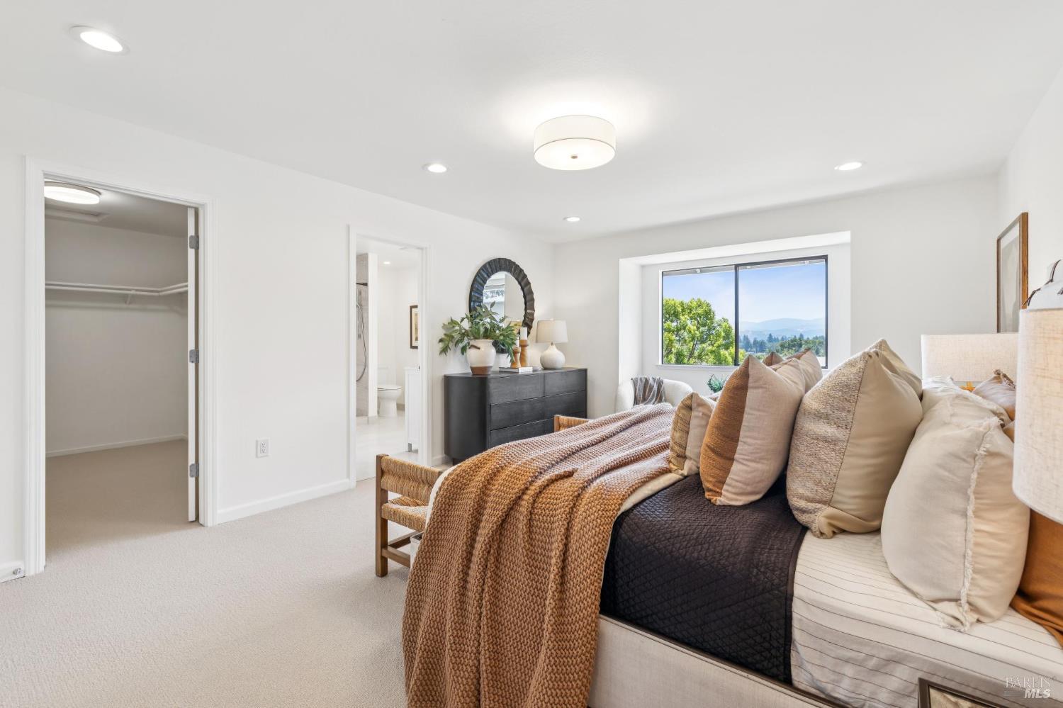 212 San Ramon Way Novato CA 94945