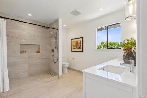 212 San Ramon Way Novato CA 94945