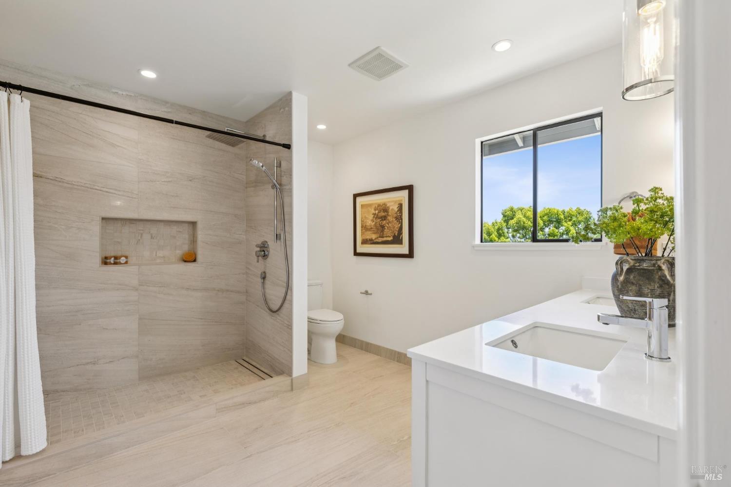 212 San Ramon Way Novato CA 94945