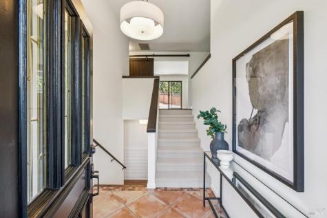 212 San Ramon Way Novato CA 94945