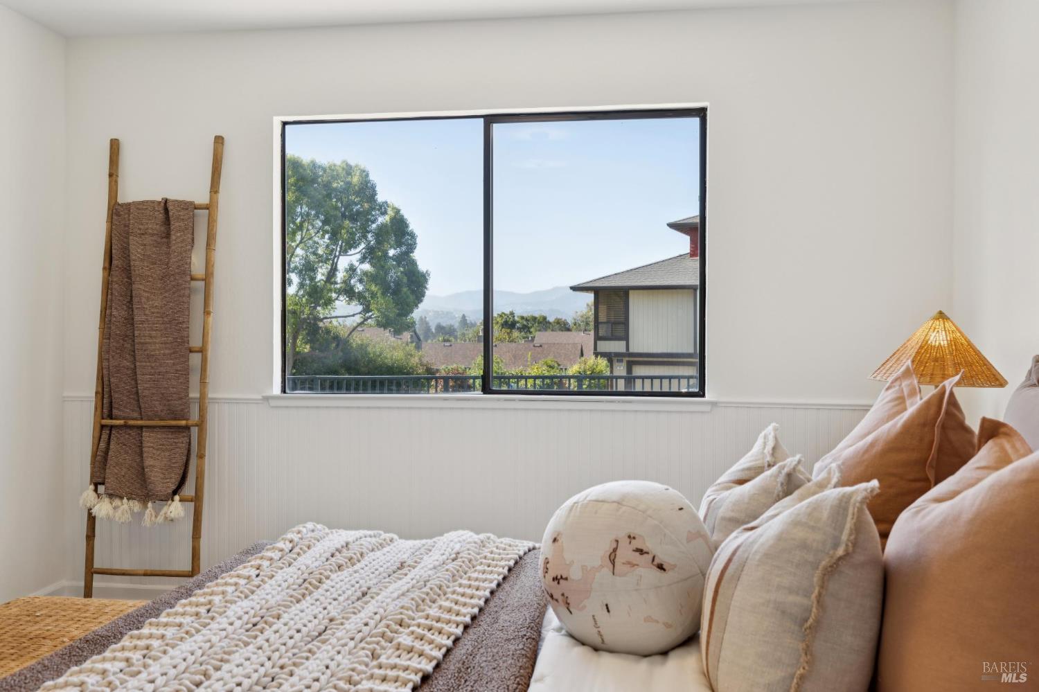 212 San Ramon Way Novato CA 94945