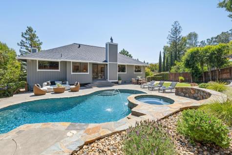212 San Ramon Way Novato CA 94945