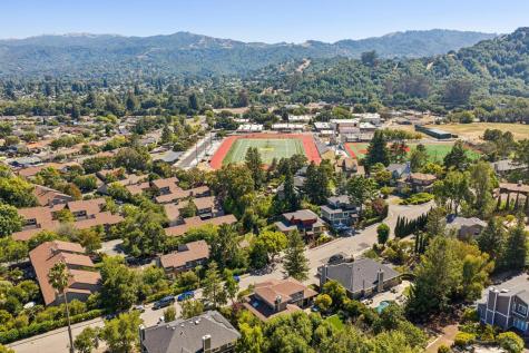 212 San Ramon Way Novato CA 94945