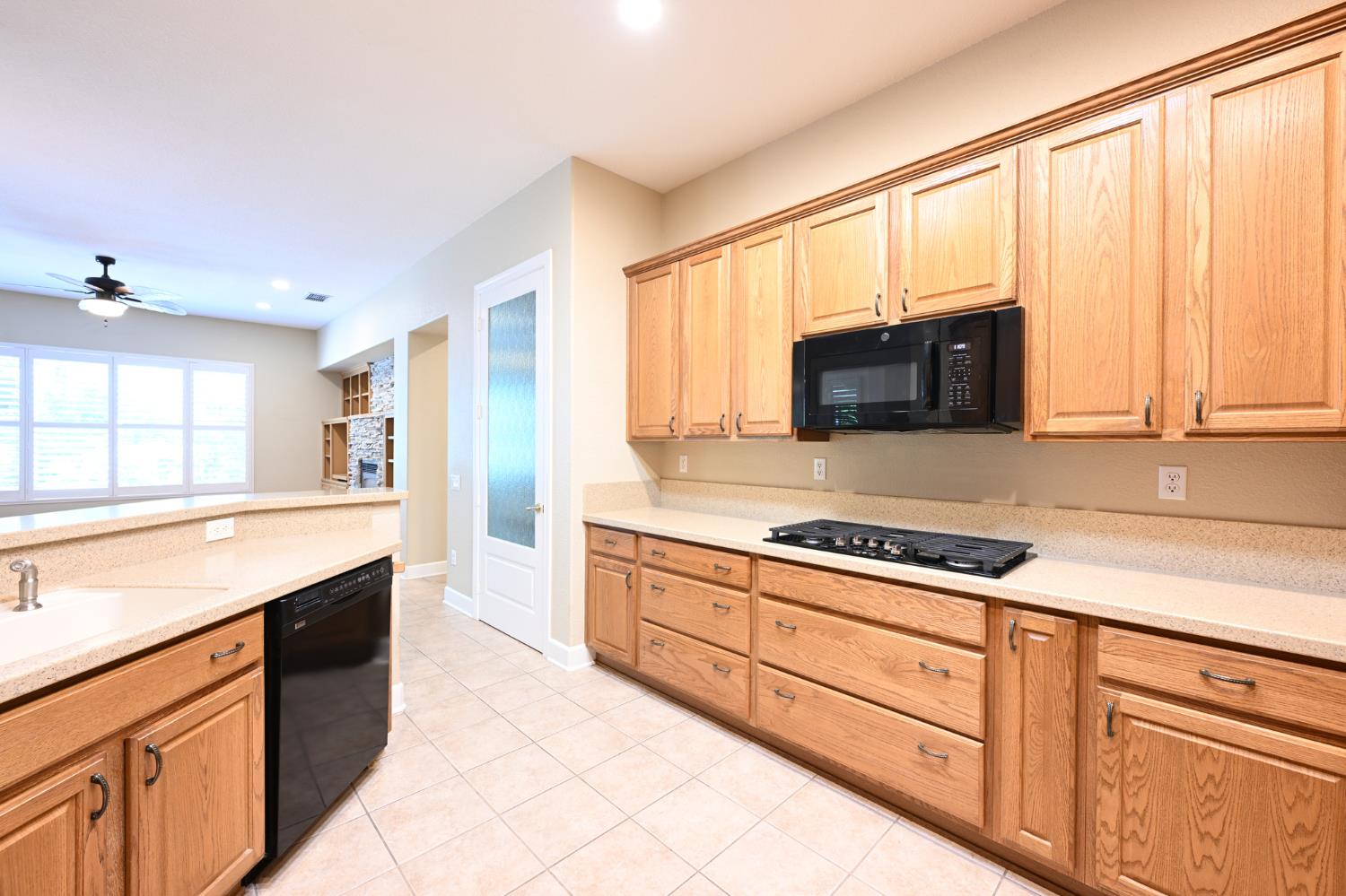 815 El Capitan Lincoln CA 95648