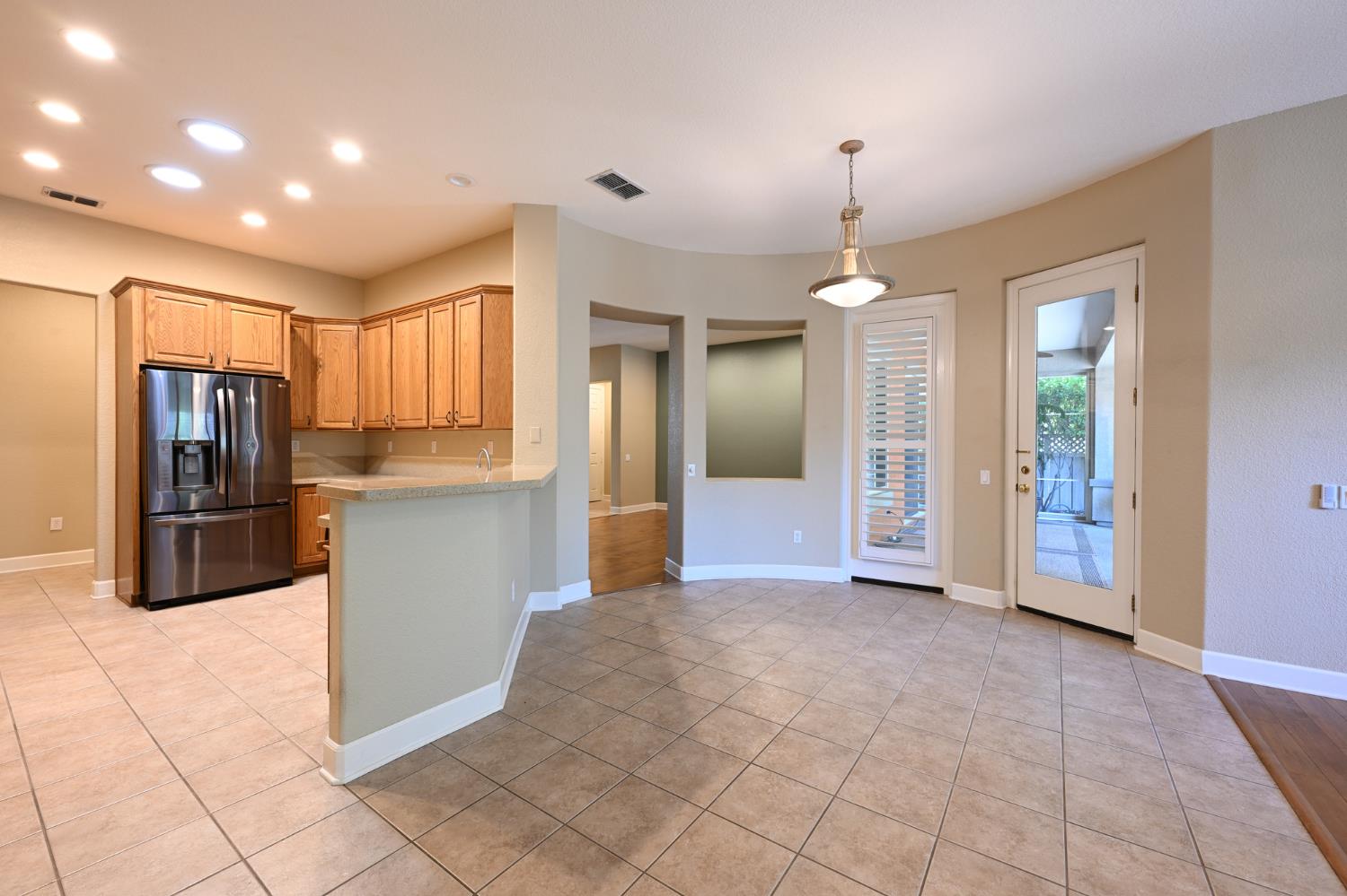 815 El Capitan Lincoln CA 95648