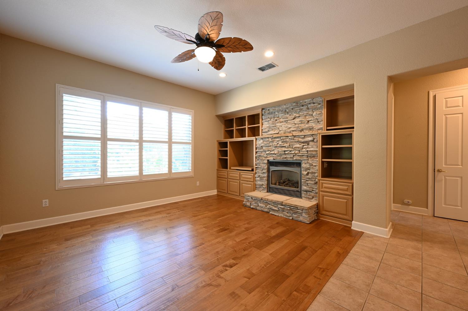 815 El Capitan Lincoln CA 95648