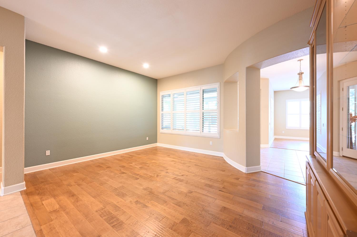 815 El Capitan Lincoln CA 95648