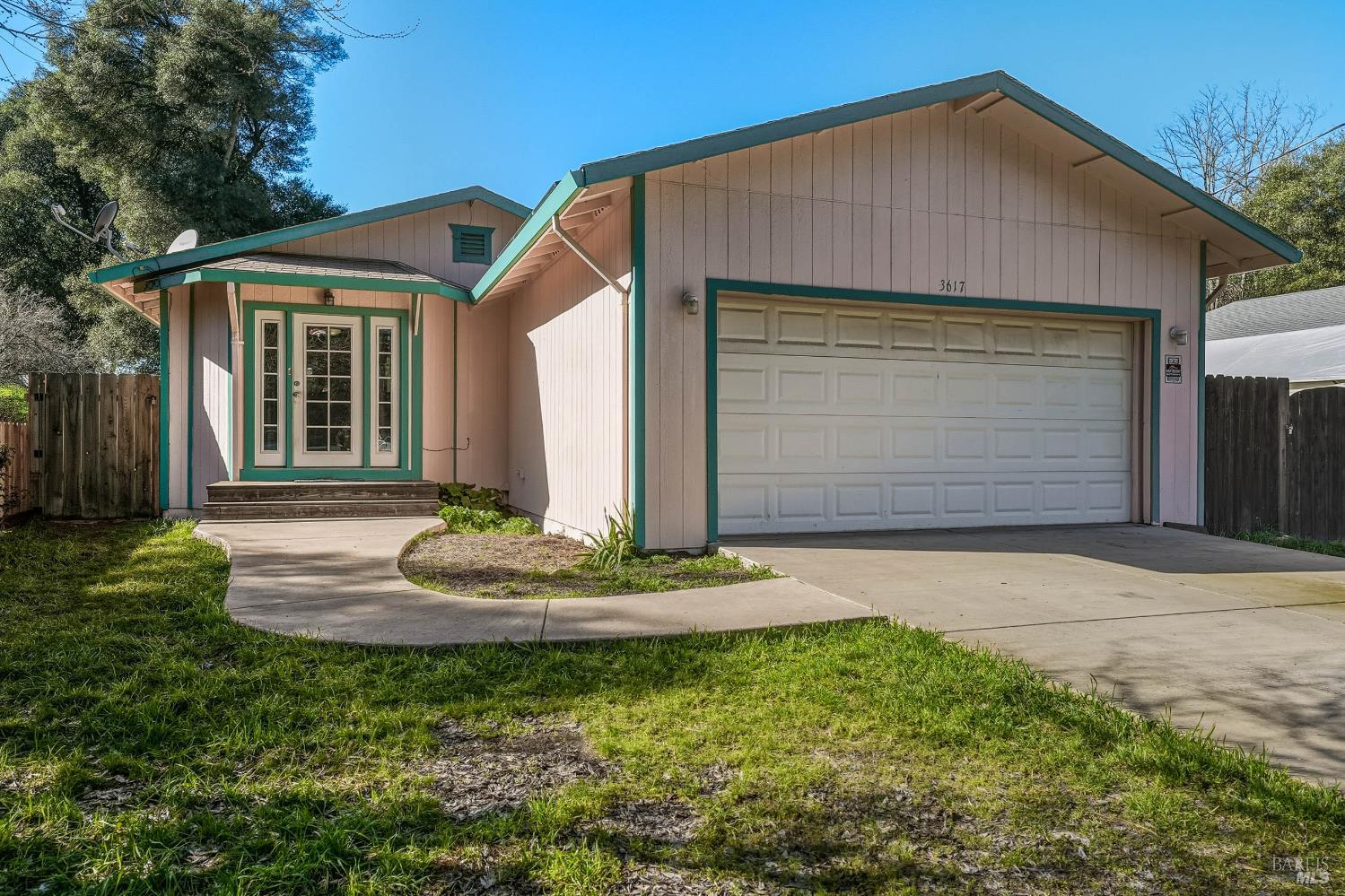 3617 Ciwa Street Clearlake CA 95422