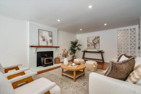 28 Oak Tree Lane Fairfax CA 94930