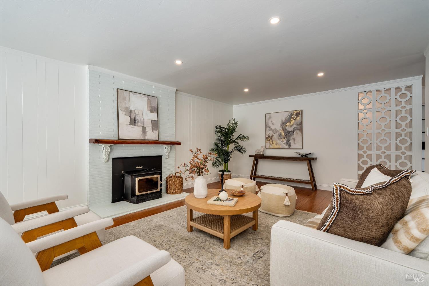 28 Oak Tree Lane Fairfax CA 94930