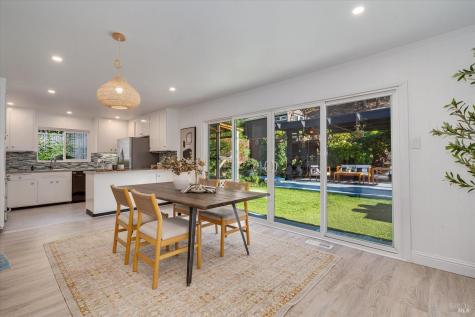 28 Oak Tree Lane Fairfax CA 94930