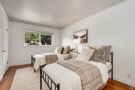 28 Oak Tree Lane Fairfax CA 94930