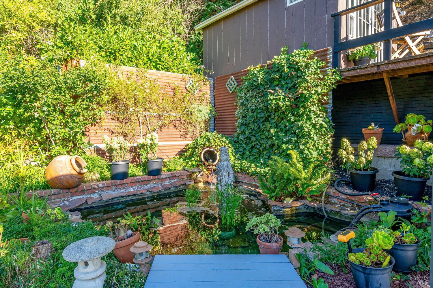 28 Oak Tree Lane Fairfax CA 94930