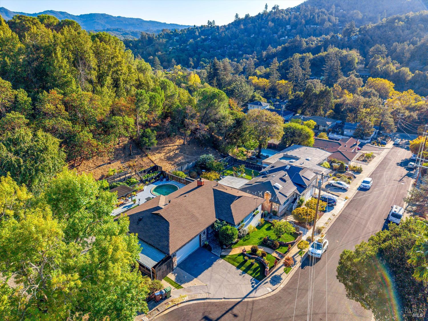 28 Oak Tree Lane Fairfax CA 94930