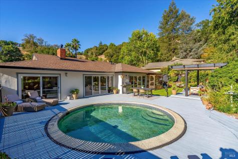 28 Oak Tree Lane Fairfax CA 94930