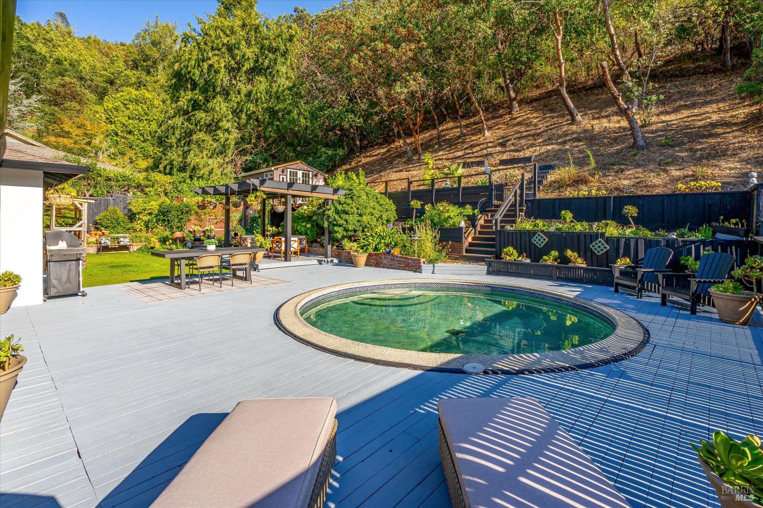 28 Oak Tree Lane Fairfax CA 94930