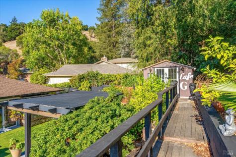28 Oak Tree Lane Fairfax CA 94930