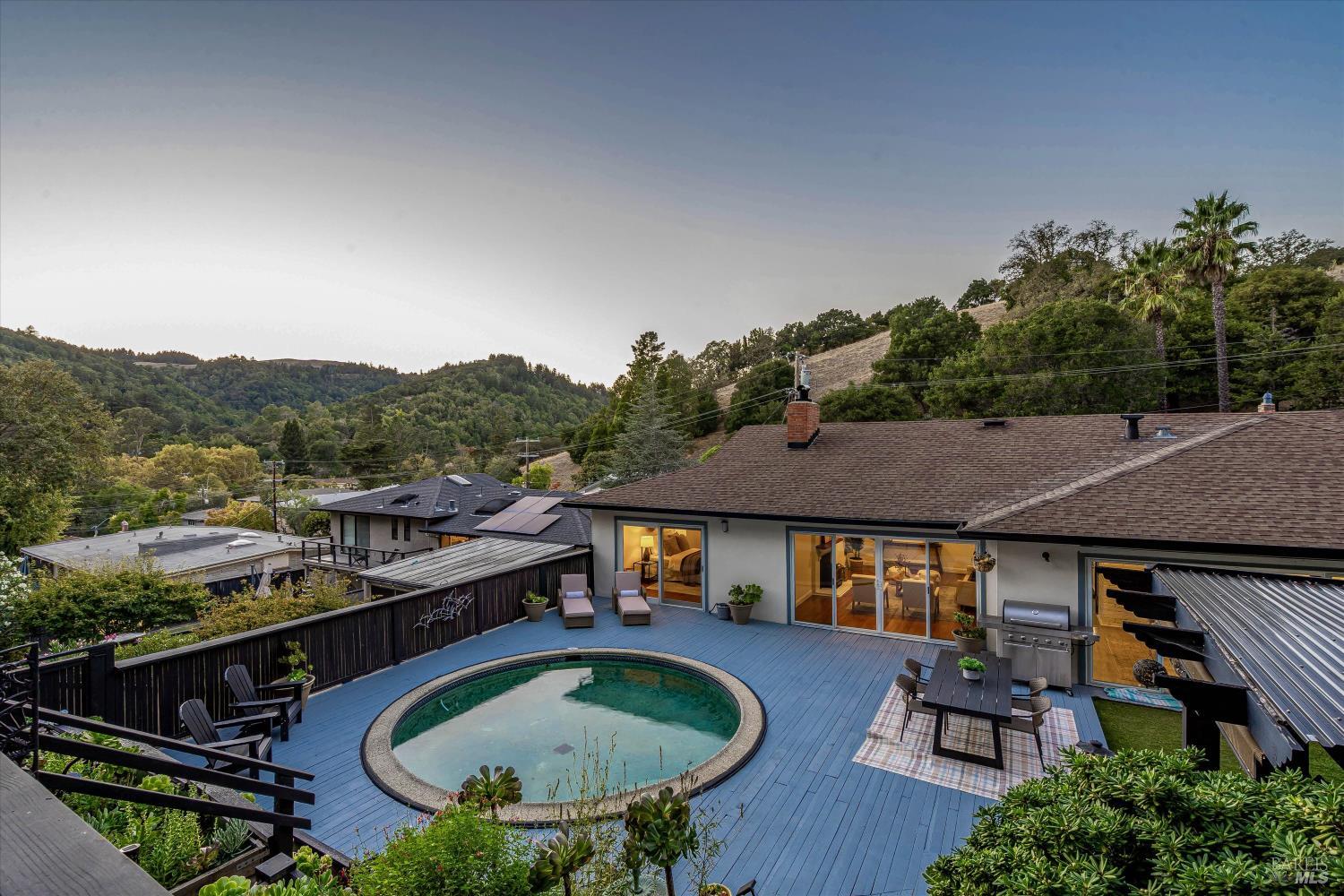 28 Oak Tree Lane Fairfax CA 94930