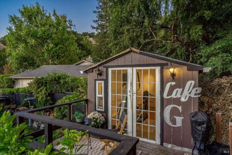 28 Oak Tree Lane Fairfax CA 94930