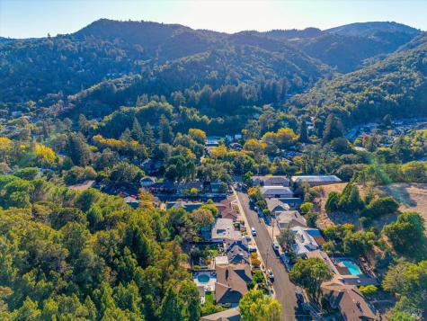 28 Oak Tree Lane Fairfax CA 94930