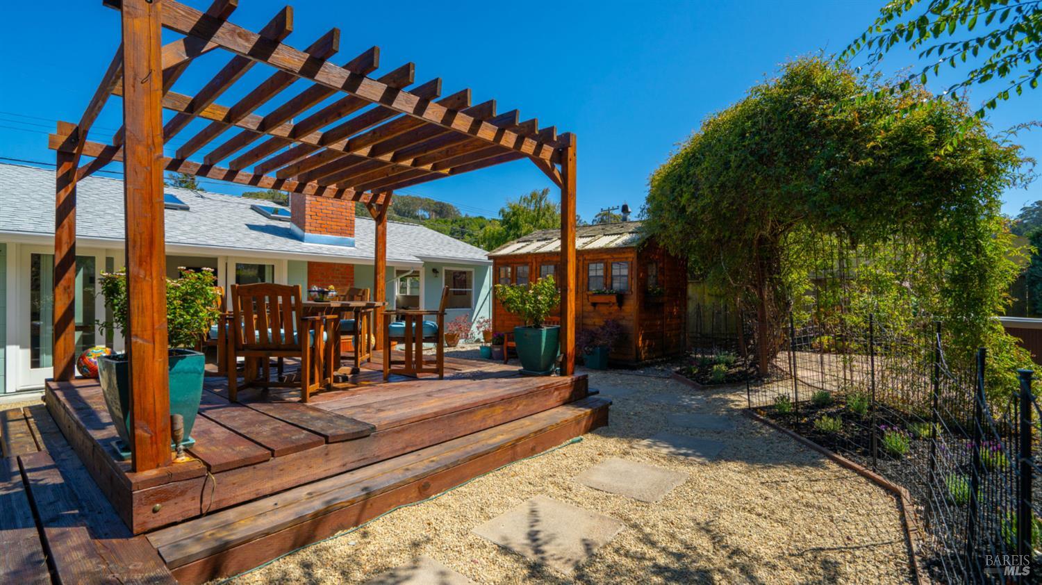 246 Flamingo Road Mill Valley CA 94941
