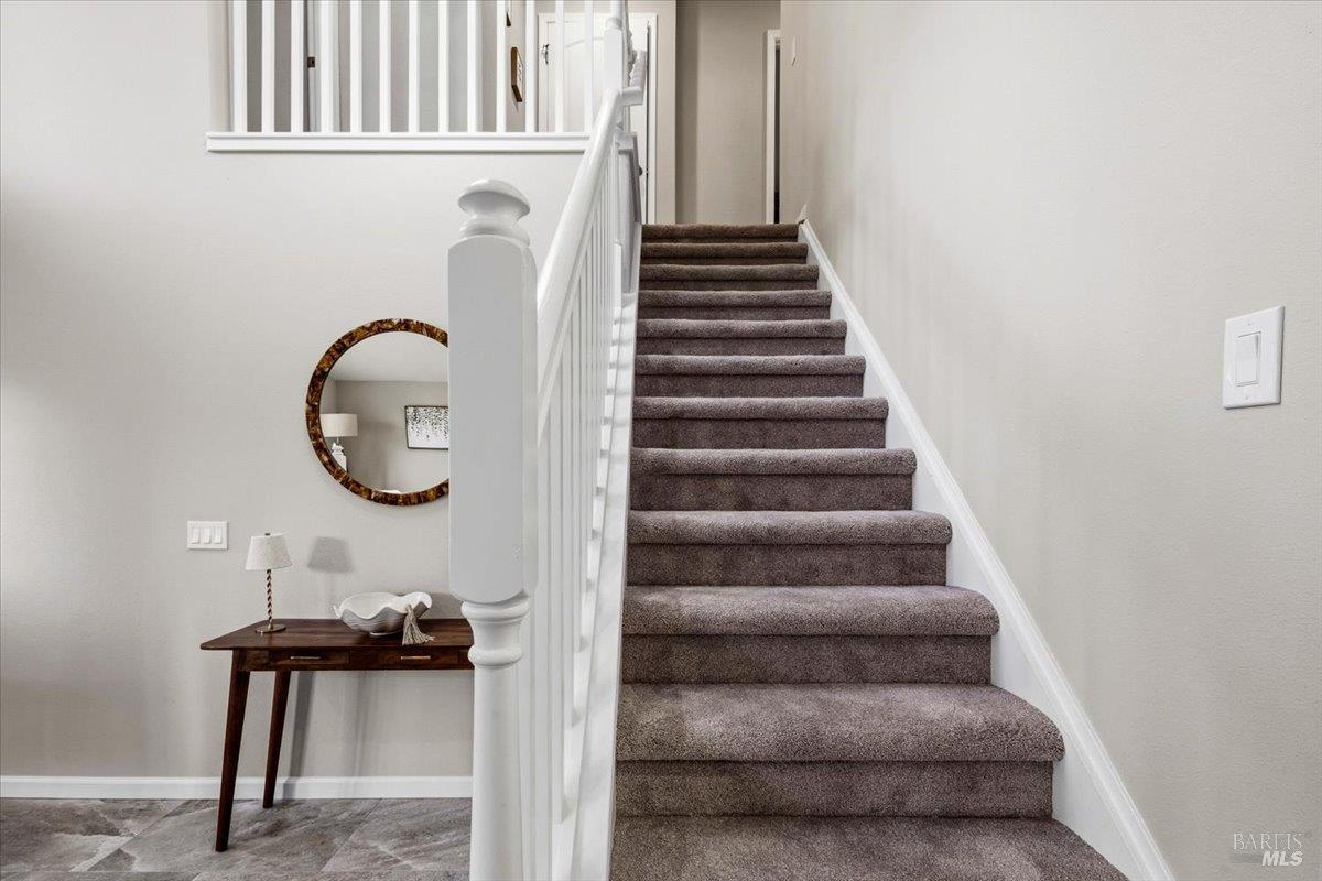 492 Albert Way Petaluma CA 94954