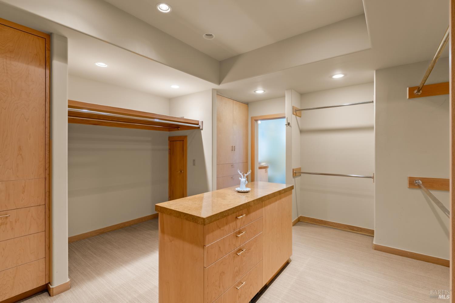 4163 E 3rd Avenue Napa CA 94558