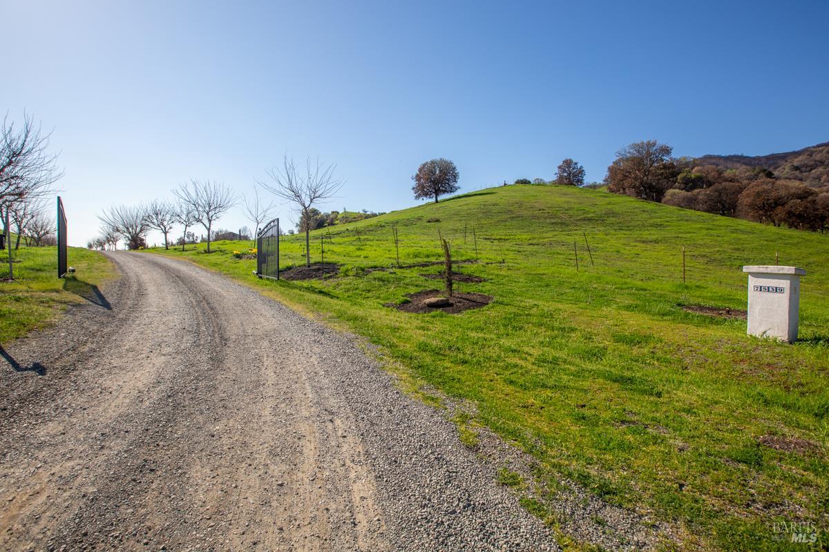 7539 Pleasants Valley Road Vacaville CA 95688