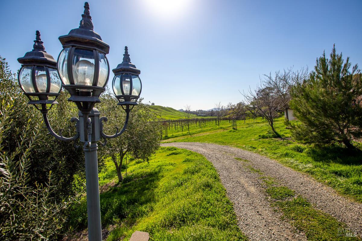 7539 Pleasants Valley Road Vacaville CA 95688