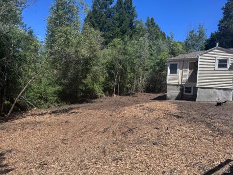 8822 Oak Grove Avenue Sebastopol CA 95472