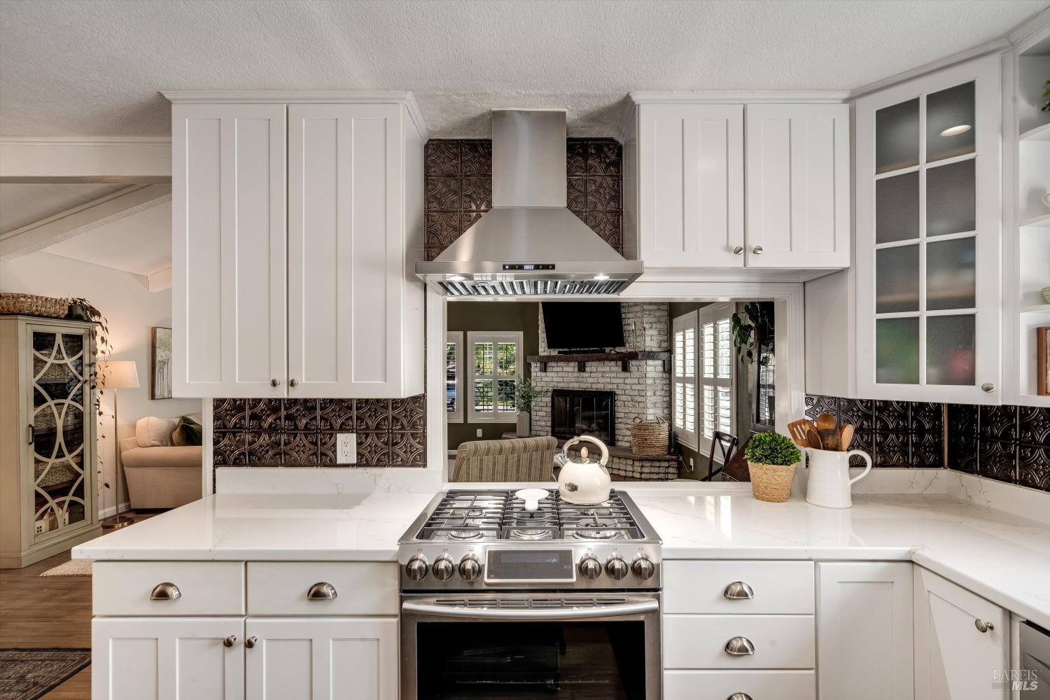 1116 Lanewood Way Santa Rosa CA 95404
