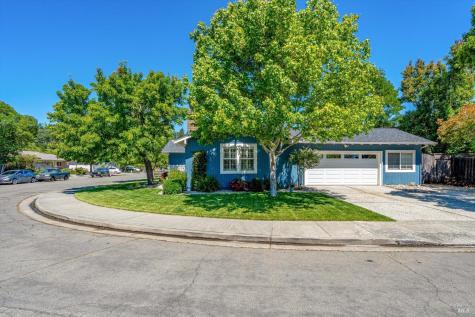 1116 Lanewood Way Santa Rosa CA 95404