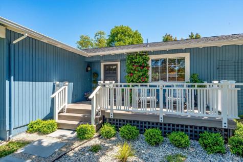 1116 Lanewood Way Santa Rosa CA 95404