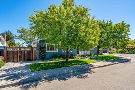 1116 Lanewood Way Santa Rosa CA 95404