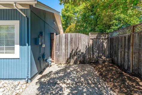 1116 Lanewood Way Santa Rosa CA 95404