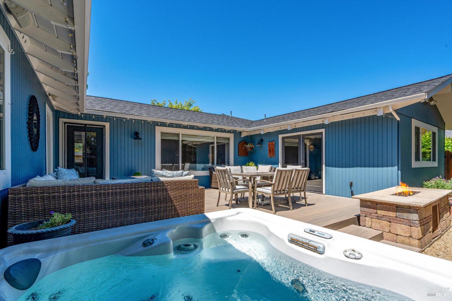 1116 Lanewood Way Santa Rosa CA 95404