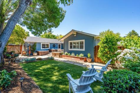 1116 Lanewood Way Santa Rosa CA 95404