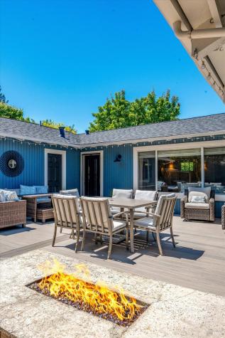 1116 Lanewood Way Santa Rosa CA 95404