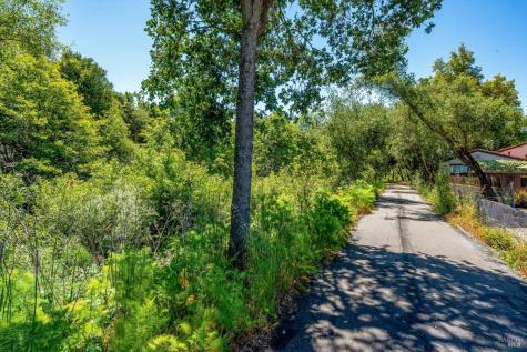 1116 Lanewood Way Santa Rosa CA 95404