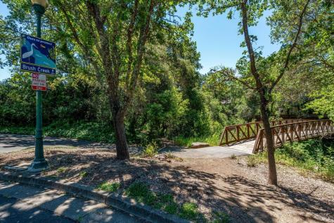 1116 Lanewood Way Santa Rosa CA 95404