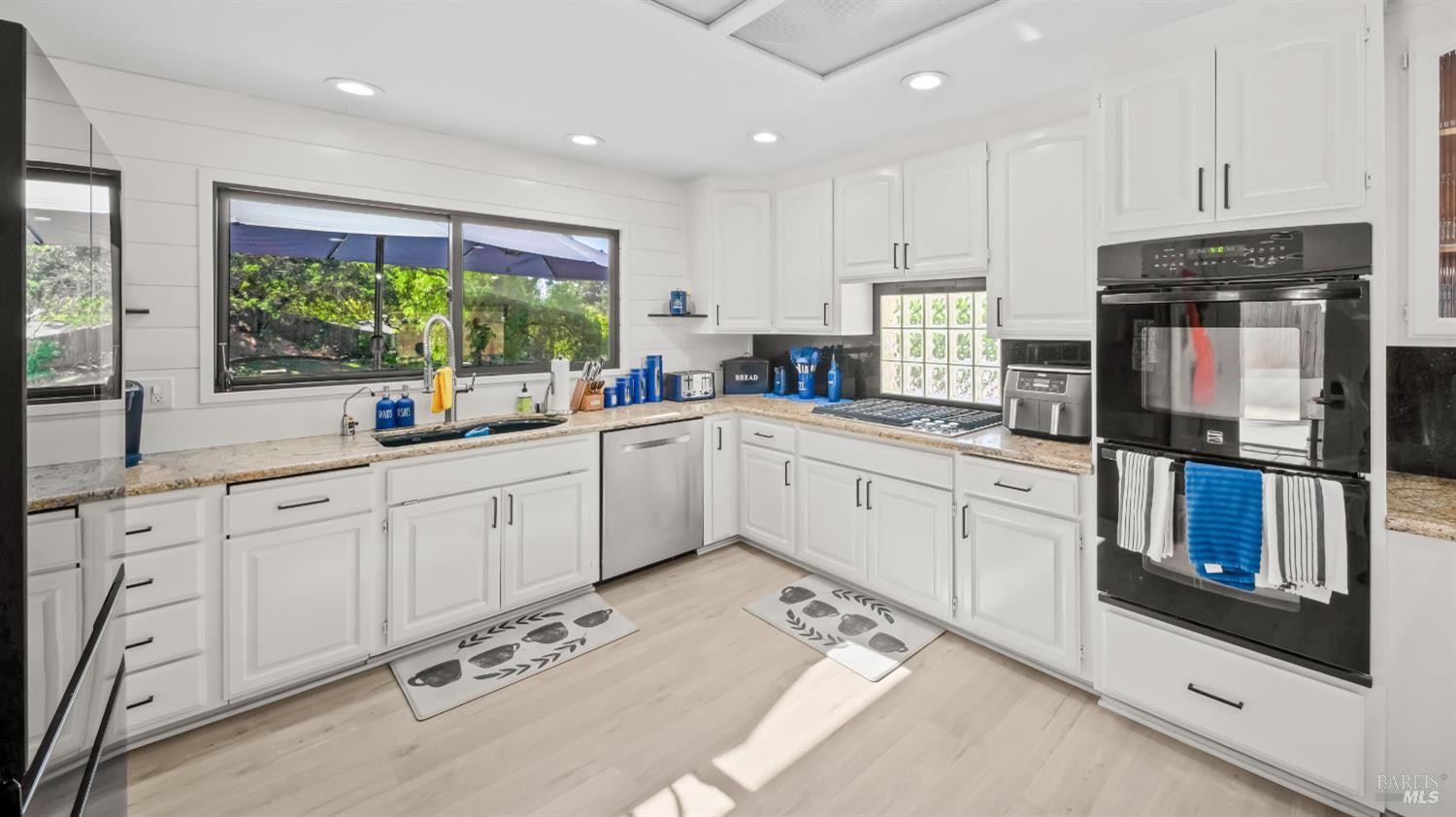 1081 Tamarisk Drive Napa CA 94559