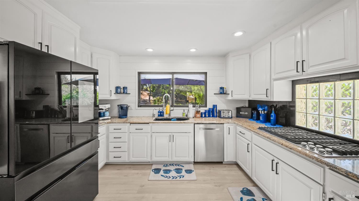 1081 Tamarisk Drive Napa CA 94559
