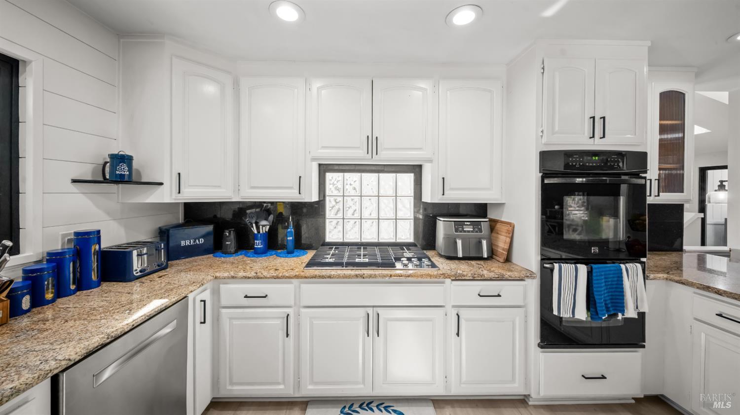1081 Tamarisk Drive Napa CA 94559