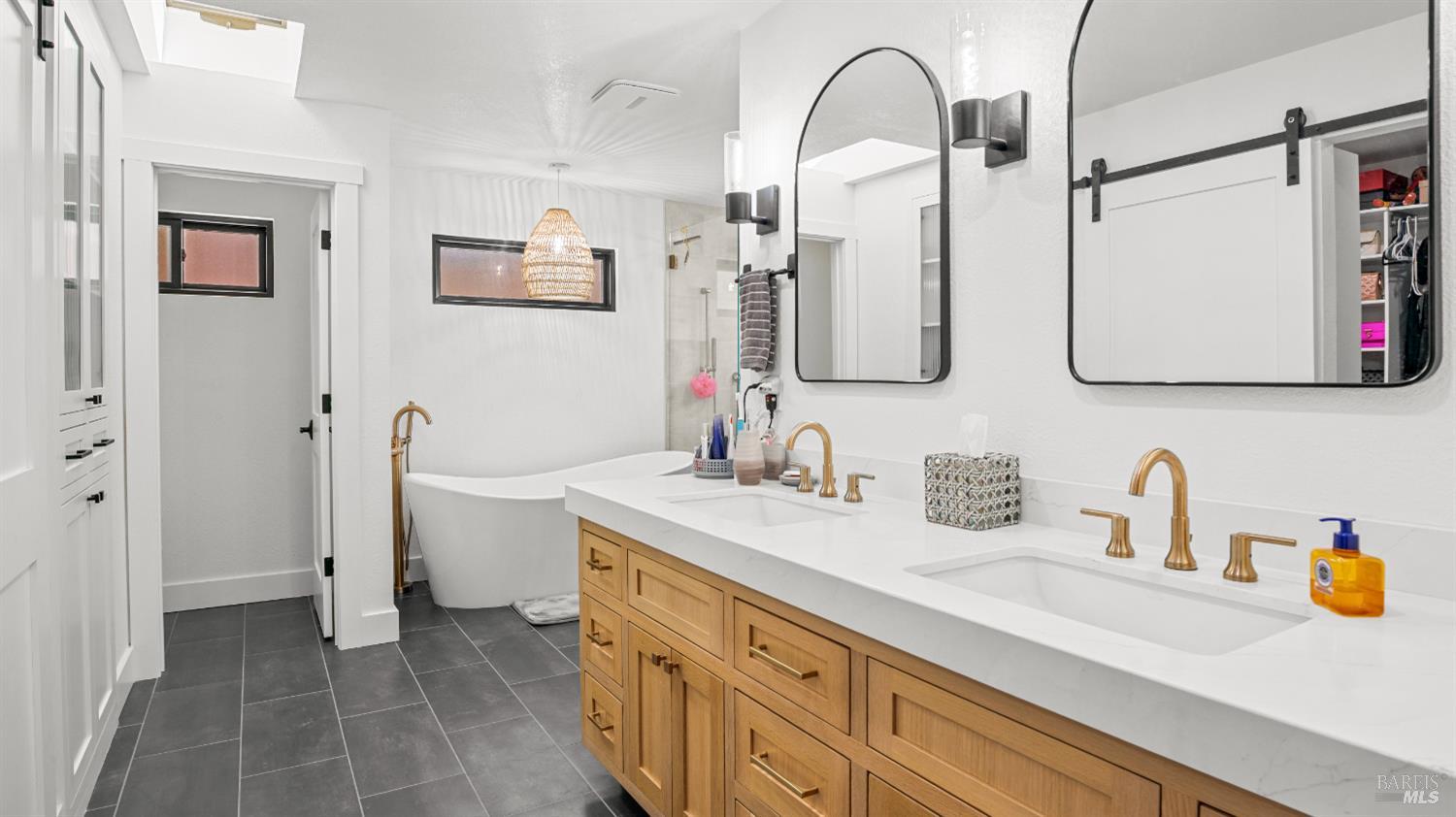1081 Tamarisk Drive Napa CA 94559