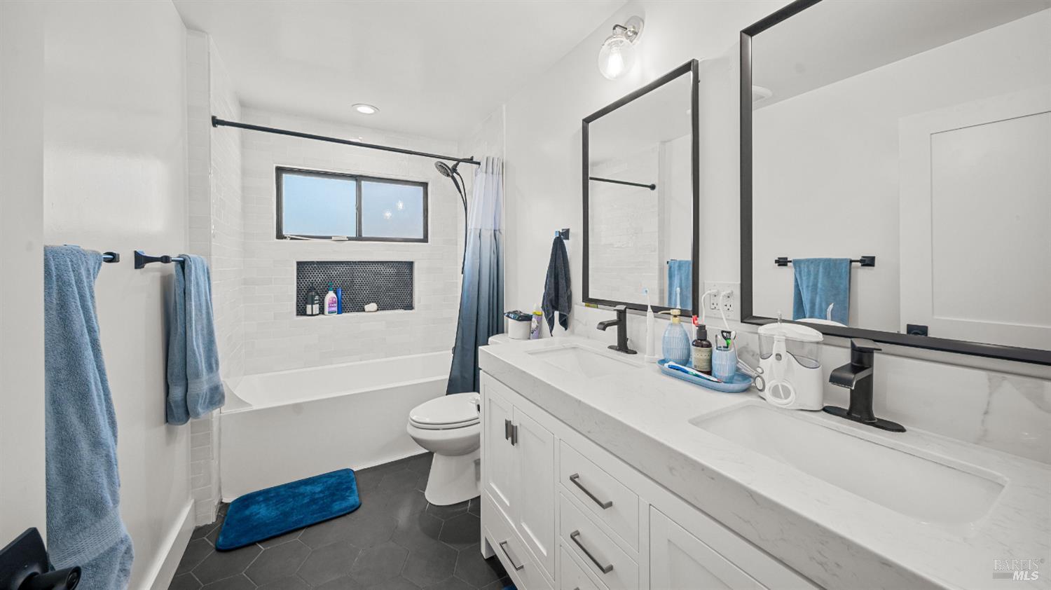 1081 Tamarisk Drive Napa CA 94559
