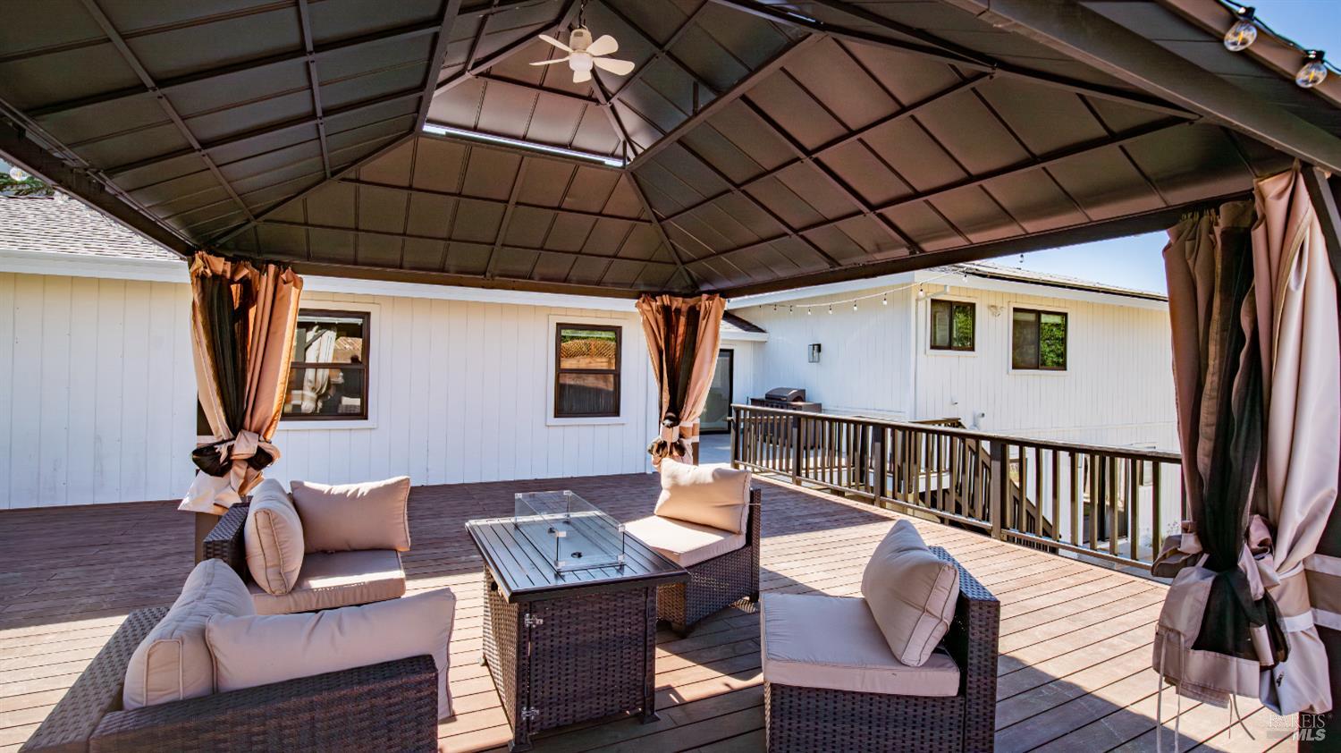 1081 Tamarisk Drive Napa CA 94559